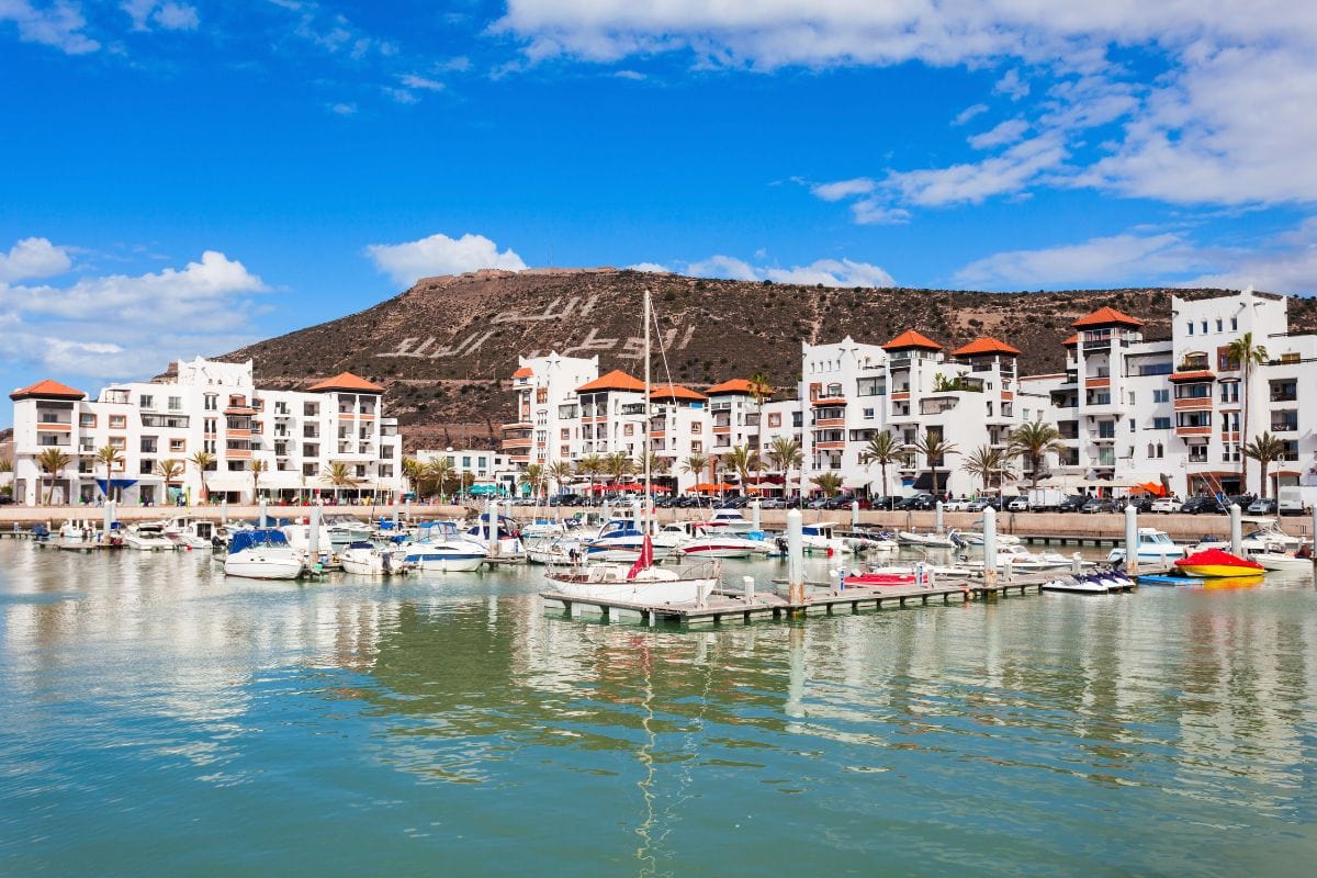 Agadir
 - اكادير 