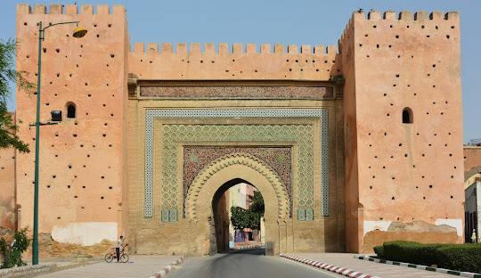 Meknès
 - مكناس