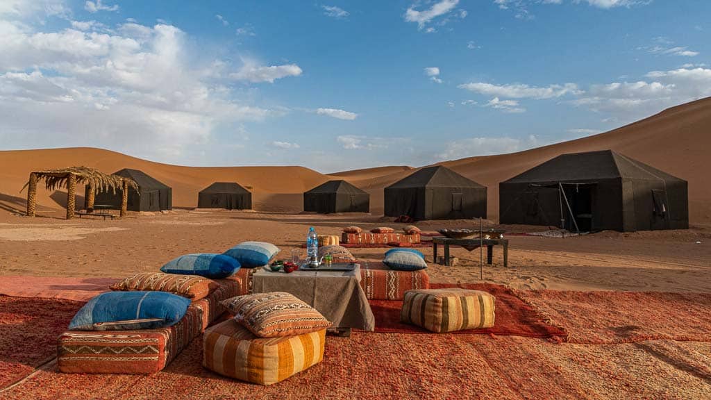Bivouacs de Luxe au Désert : Une Expérience Unique au Maroc