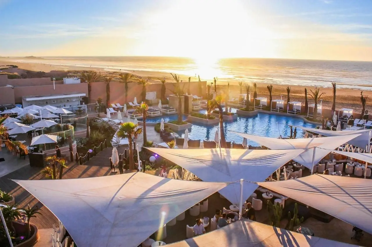 The Ultimate Foodie Guide to Dar Bouazza: From Fresh Fish to Chic Beach Clubs